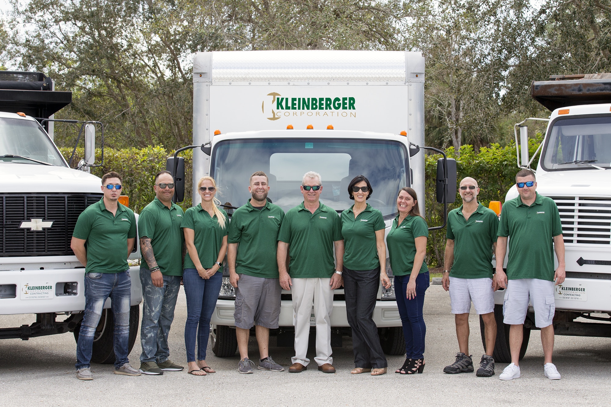 Kleinberger Employees in front of Truck